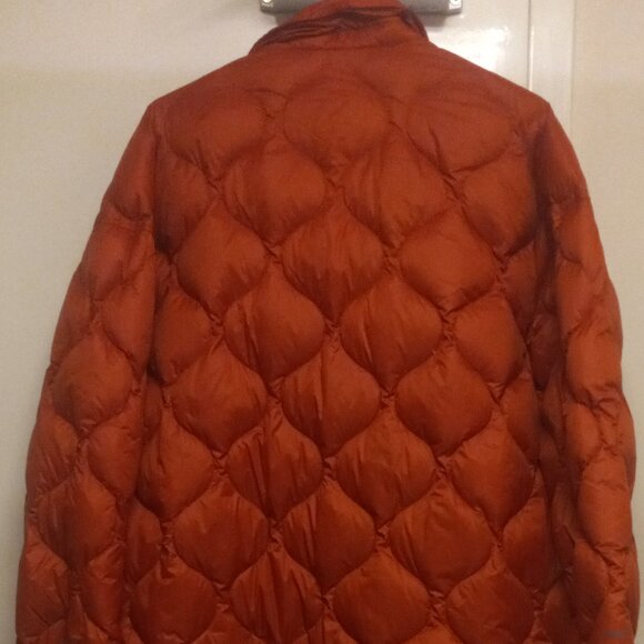 Eddie Bauer Quilted Jacket, Large - Picture 2 of 4